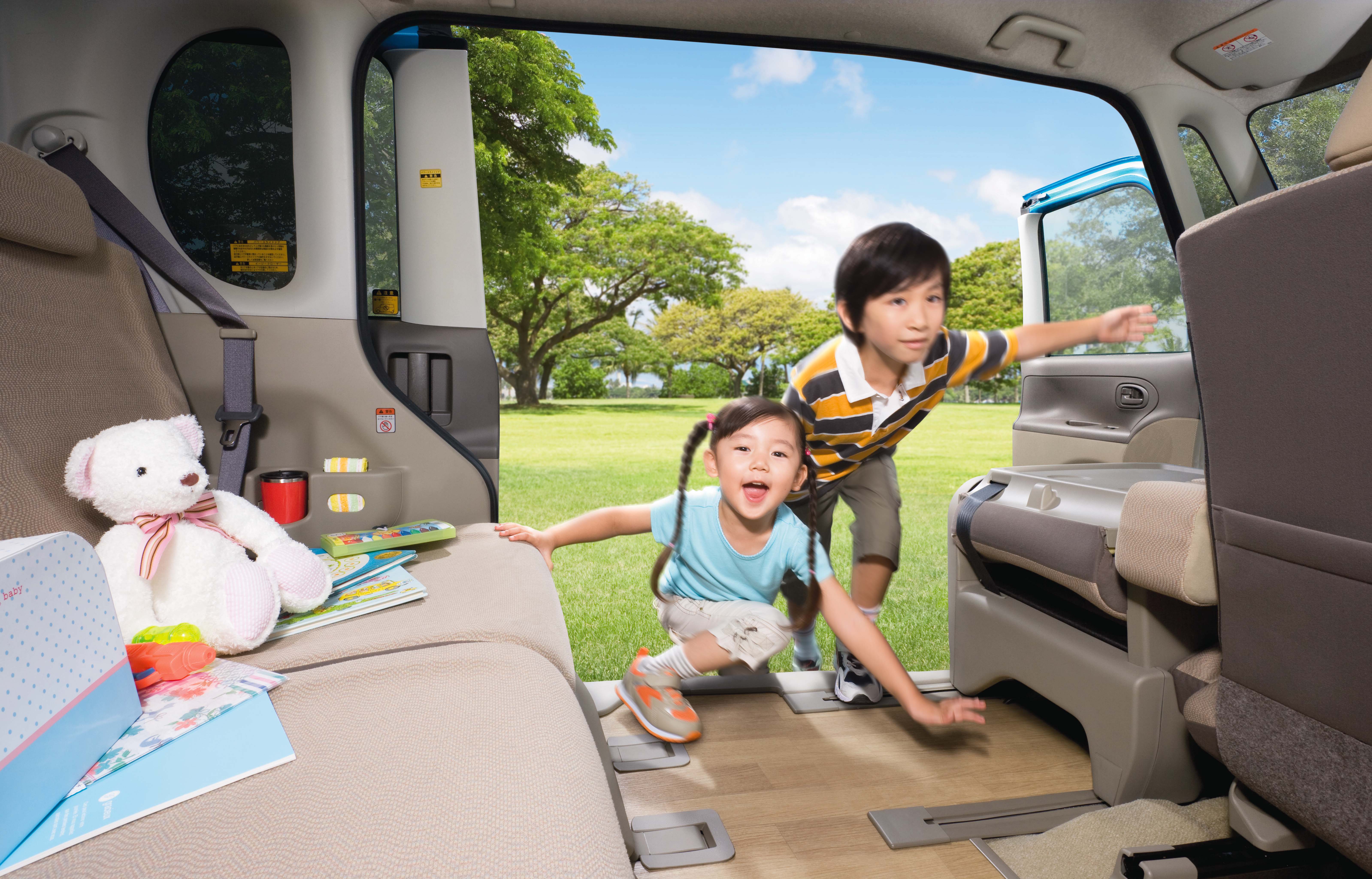 新型タント室内