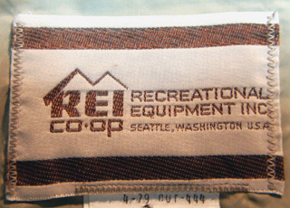 REIのネームタグ