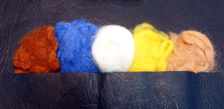 ラボットのツイードを構成する基本の5色