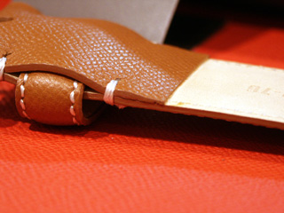 手縫いのカンヌキと裏面の処理