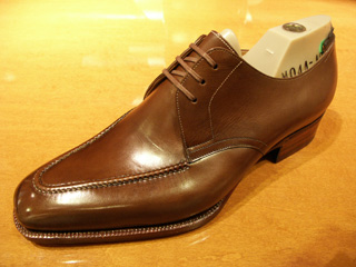 ビスポークシューズのUチップ(サンプル)