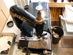 黒塗りのマシン