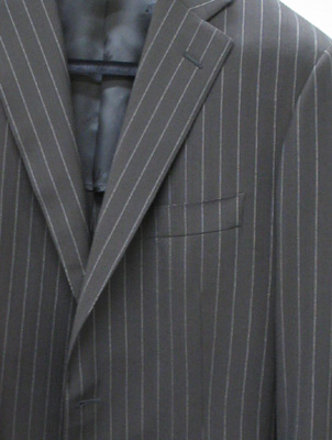 ストライプスーツ