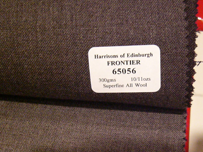 地味靴から考える、初秋のスーツ地