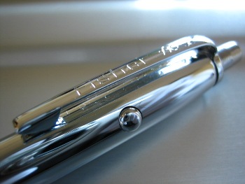 宇宙でも書けるNASAボールペン！フィッシャースペースペン　希少品　値下げ中！ 1010294-316_1a.jpg