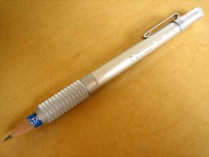 ステッドラー ペンシルホルダー