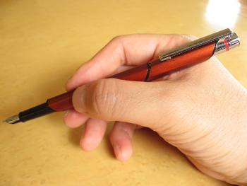 ロットリングニュートン　万年筆