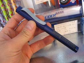 シュナイダー 万年筆