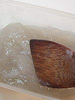 容器に入れて固める