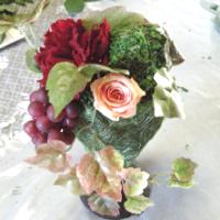 花材をアレンジ