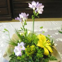 緑のお花を入れます