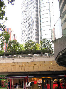 モトヤマ ミルク・バー