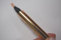 イヴサンローラン