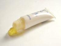 コントロールカラー“イエロー”