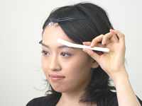 アウトラインの産毛等を剃る