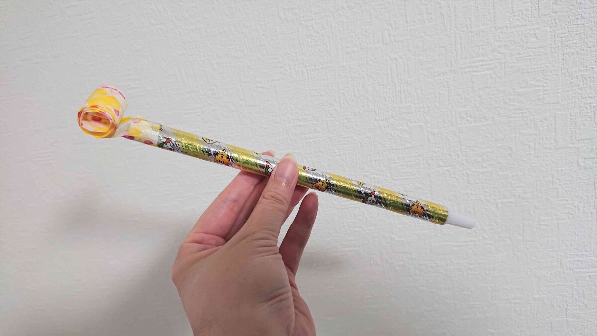 セリアの「ピロピロ笛」はしっかりとした作りで楽しい