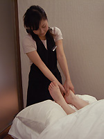 フットマッサージ