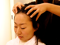 ハンドマッサージ