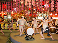 紫峰人形美術館・おまつり広場