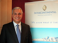 ジャン-ジャック・レイベル総支配人