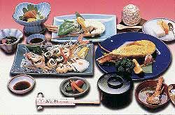 本格的な料理を味わいながら鑑賞できるシアターレストランあじ彩石垣島